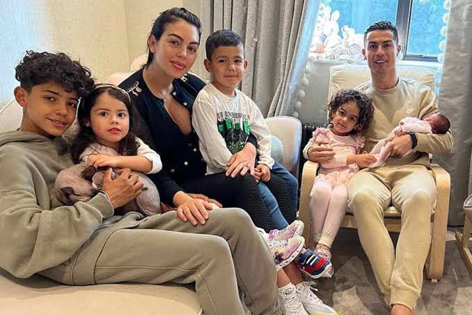 Cristiano Ronaldo Net Worth: Wife,News,Age&Height,Portugal