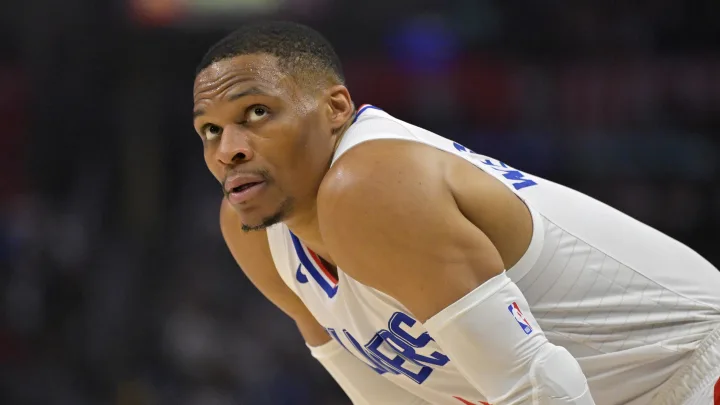 Russell Westbrook Contract: Reportedly working to trade,Stats