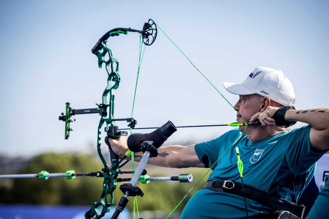 Archery paralympics 2024 schedule: Jason Tabansky,Sheetal Devi,41,Wins archery gold