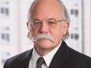Ty Cobb Blasts Trump’s Immunity Claims: No Debate Trump Faced Crimes,Full Breakdown