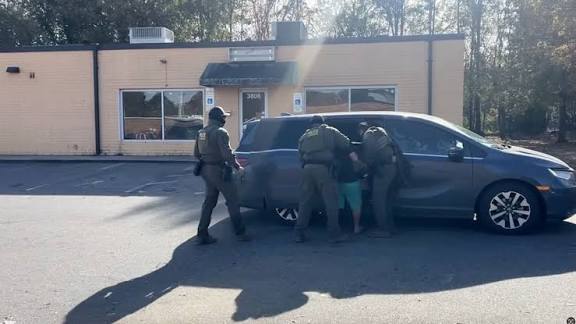 images - 2025-11-16T200452.953