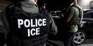 Ice in charlotte news: Federal immigration,enforcement operations,live helicopter