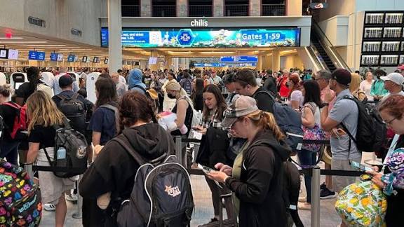 images - 2025-11-19T215728.885