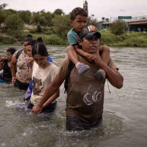 Border Surge or Political Game: DHS Report Triggers Nationwide Debate