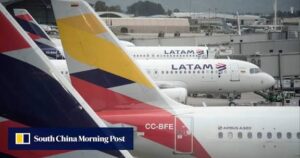 Venezuela Clash: Deportation Flights Suspended After U.S. Airspace Warning