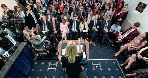 images - 2025-12-03T230033.262