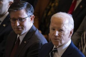 Congress Split, Biden Faces Backlash: Washington Triggers National Crisis