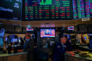 Wall Street waits for Fed move: markets nervous today