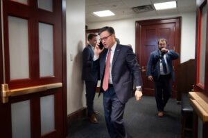 Congress Erupts : Epstein Fallout , Parties Clash Openly