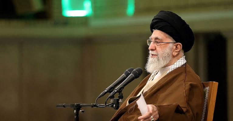 images - 2025-12-28T200845.566