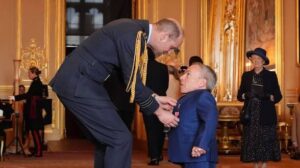 Warwick Davis : OBE honour received, Prince William ceremony, actor global spotlight