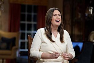Sarah Huckabee Sanders : policy shock, GOP push, US culture war