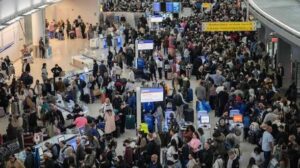 Atlanta Airport Chaos : TSA Collapse, 4 Hour Lines, ICE Deployed, Travel Meltdown