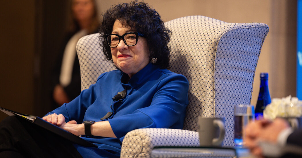 09dc-scotus-sotomayor-vwqc-facebookJumbo