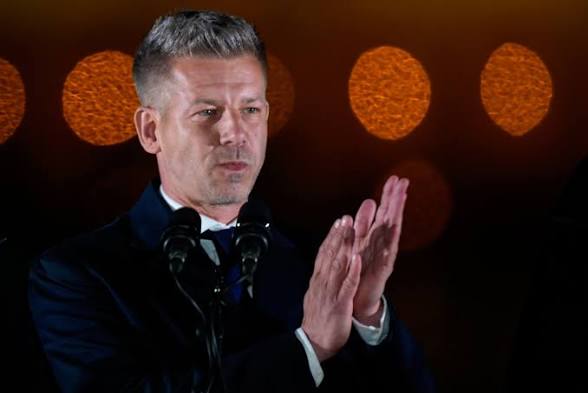 images - 2026-04-14T212208.065