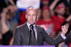 Immigration Debate Heats Up: Stephen Miller Issues Stark Warning Over Birthright Citizenship