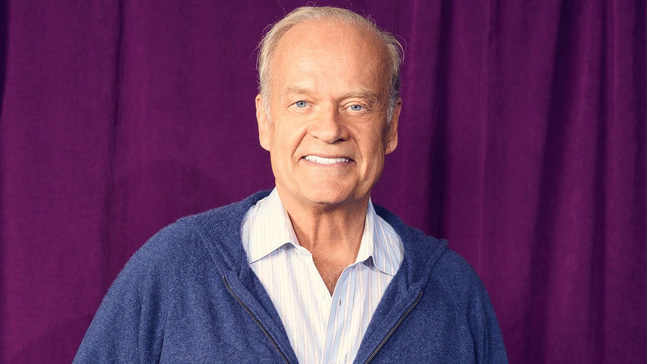 kelsey-grammer-purple-background
