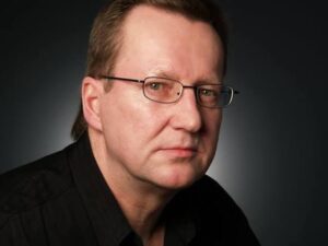 PAUL MAURO DESTABILIZE WEST: Intelligence Analyst Warns Of Coordination Behind Foreign Influence Operations